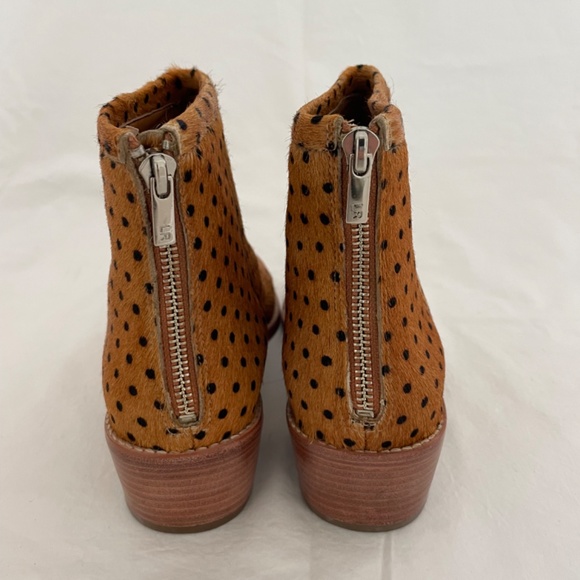 Loeffler Randall size 9.5 never worn 🤍 - Picture 4 of 8